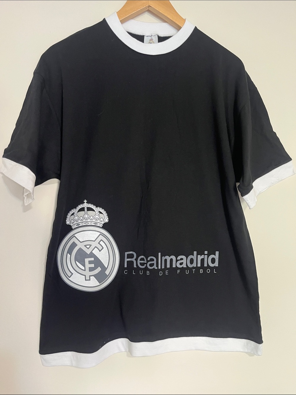 Vintage Rare 2010 Real Madrid Cotton T-Shirt Medium